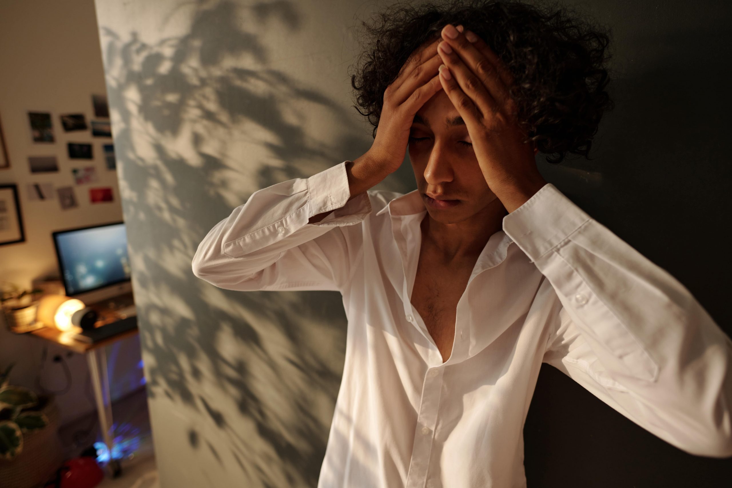 man-with-splitting-headache