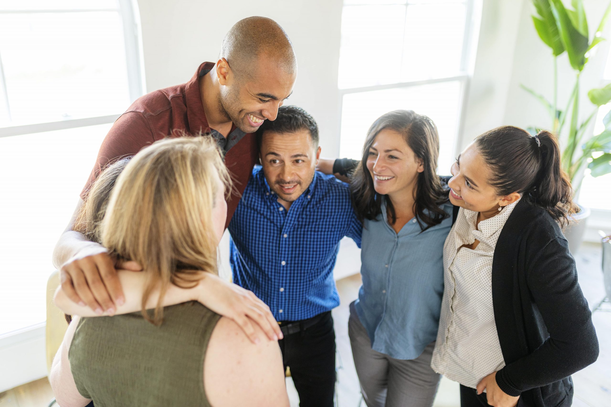 people-supporting-each-other